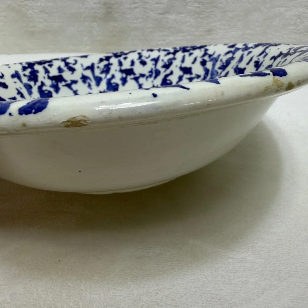 VTG Blue White Splatter Enamelware‎ Bowl 8 Inch Round Speckled Basin